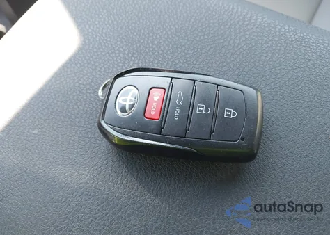 2025 Toyota Camry Se z USA, uszkodzony, nr VIN 4T1DAACK3SU057995